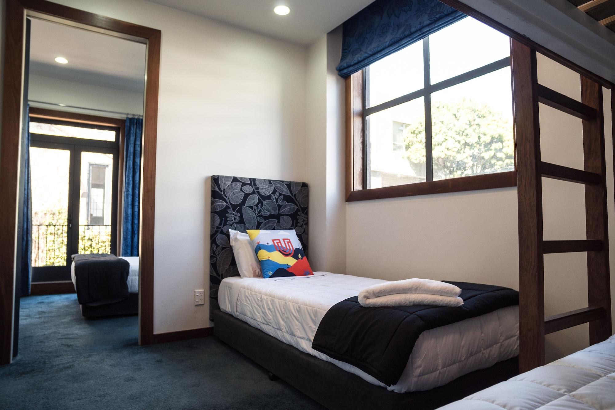 U Boutique Hotel Wellington Bagian luar foto
